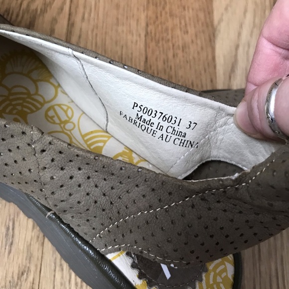 New Fly London wedge sandals size 37 NWOT - Picture 8 of 10